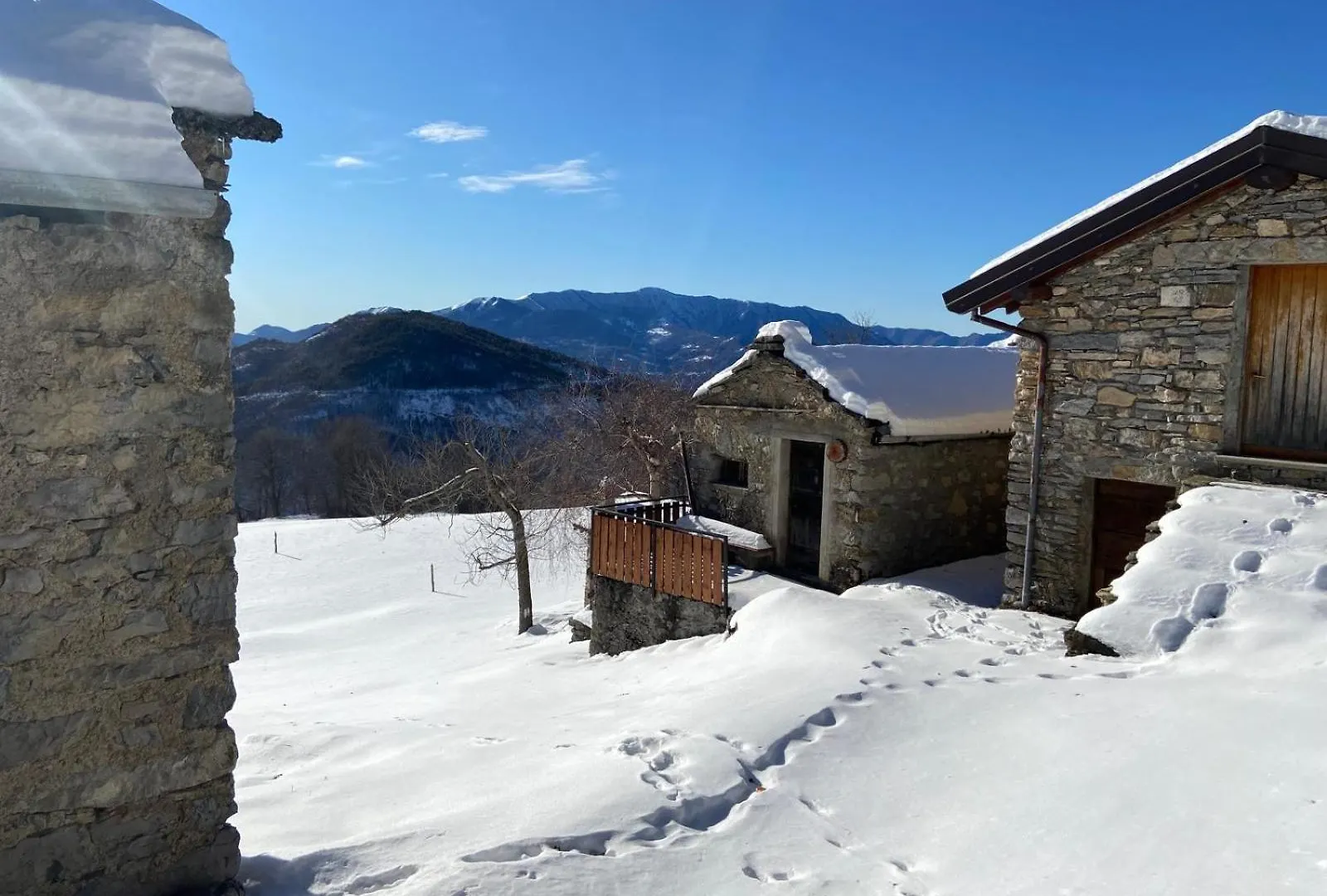 Prima Del Cielo - Appartamento Lago Esino Lario Apartment