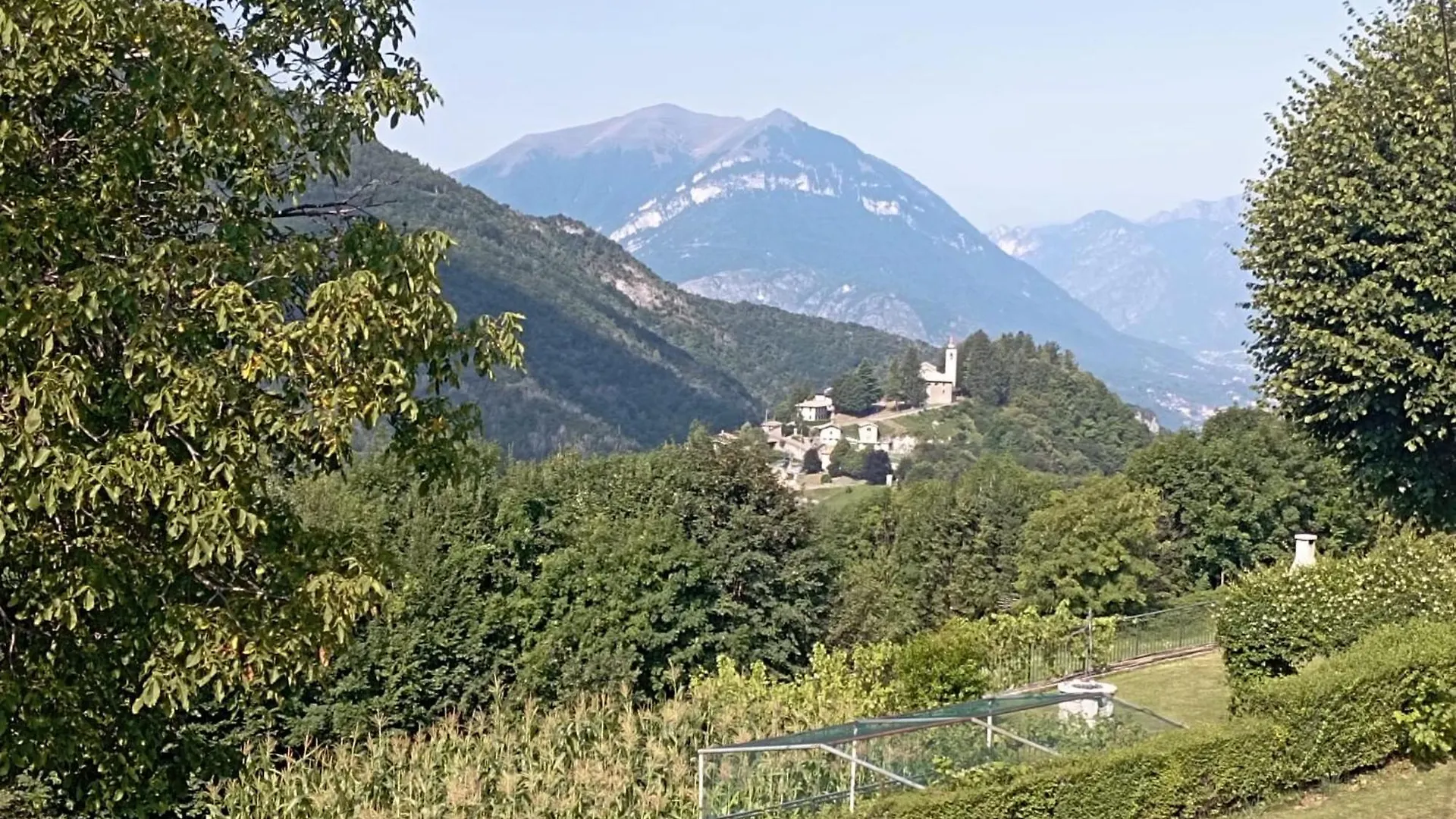 Apartment Prima Del Cielo - Appartamento Lago Esino Lario